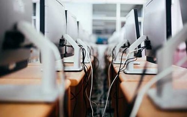 2025年自考電子商務(wù)需要考什么科目?難度大嗎?